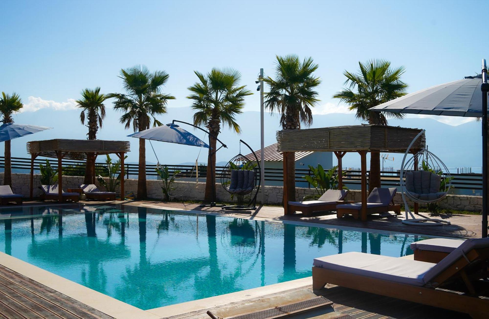 Radhimë Sea Queen Luxury Hotel מראה חיצוני תמונה