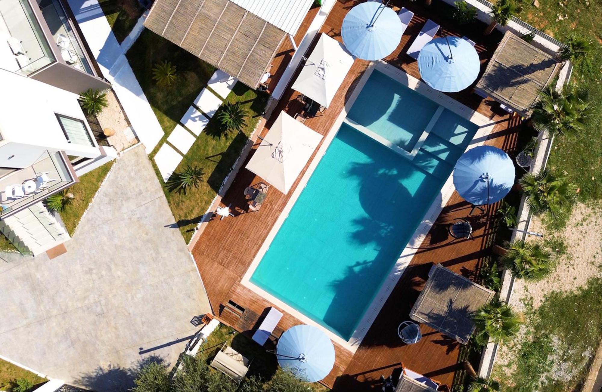 Radhimë Sea Queen Luxury Hotel מראה חיצוני תמונה