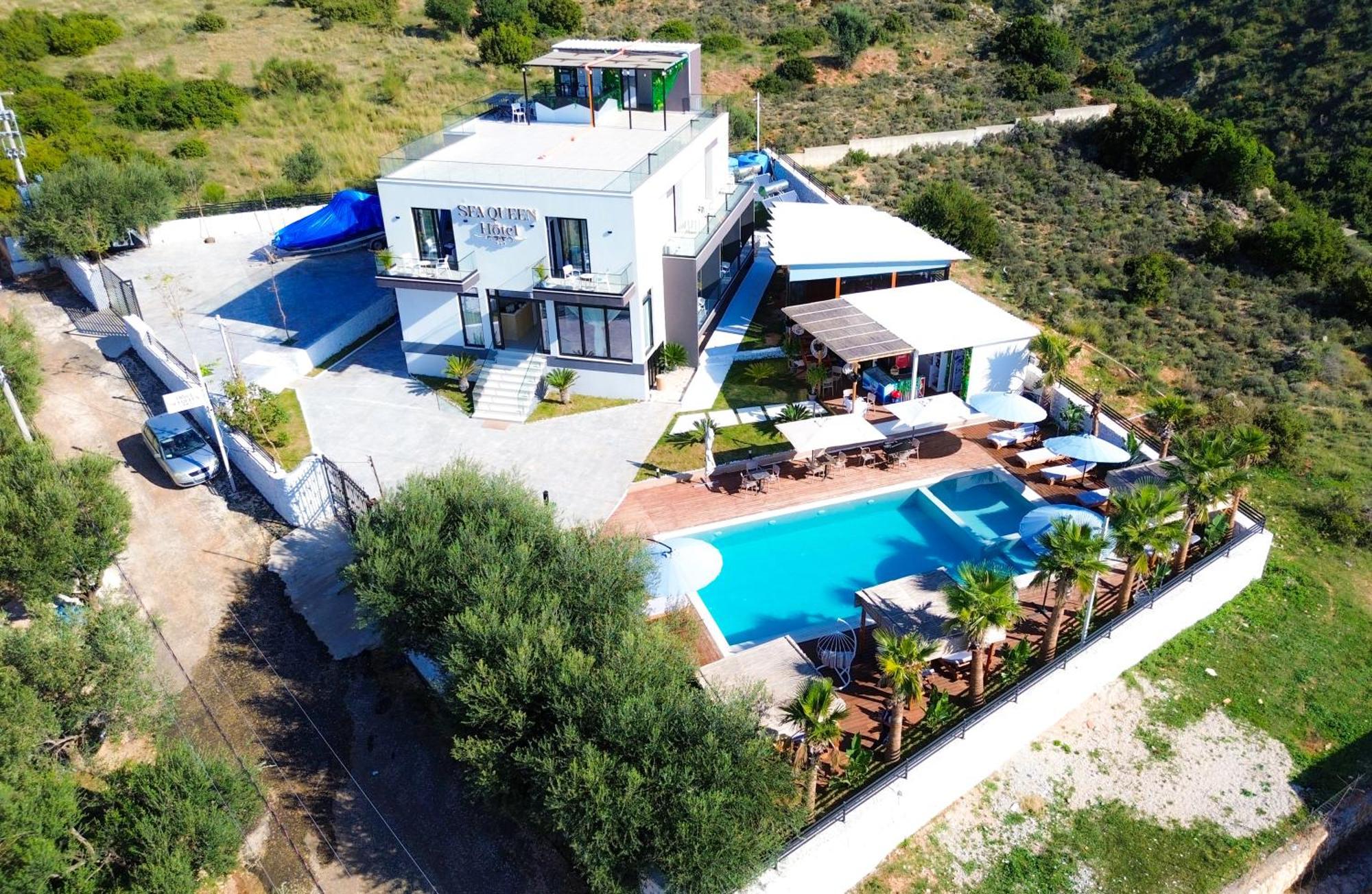 Radhimë Sea Queen Luxury Hotel מראה חיצוני תמונה