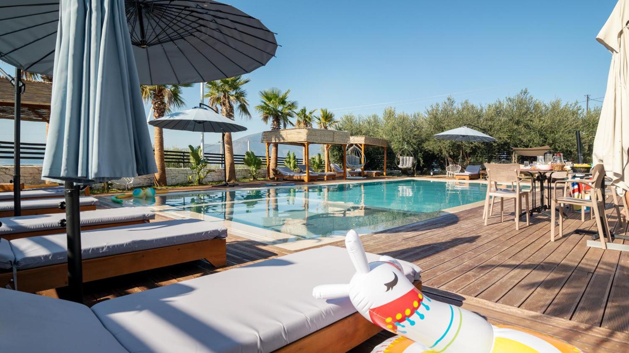 Radhimë Sea Queen Luxury Hotel מראה חיצוני תמונה