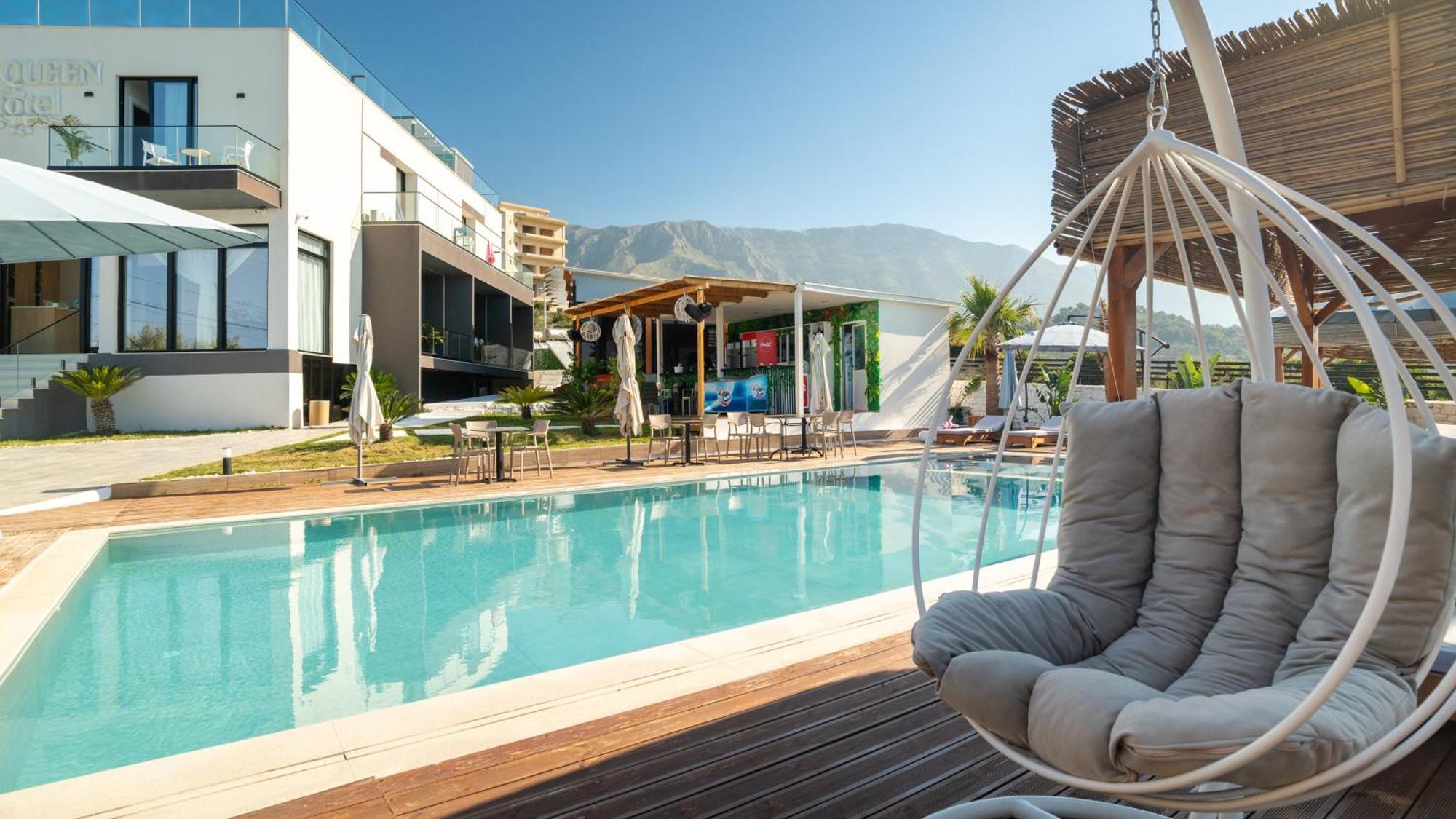 Radhimë Sea Queen Luxury Hotel מראה חיצוני תמונה