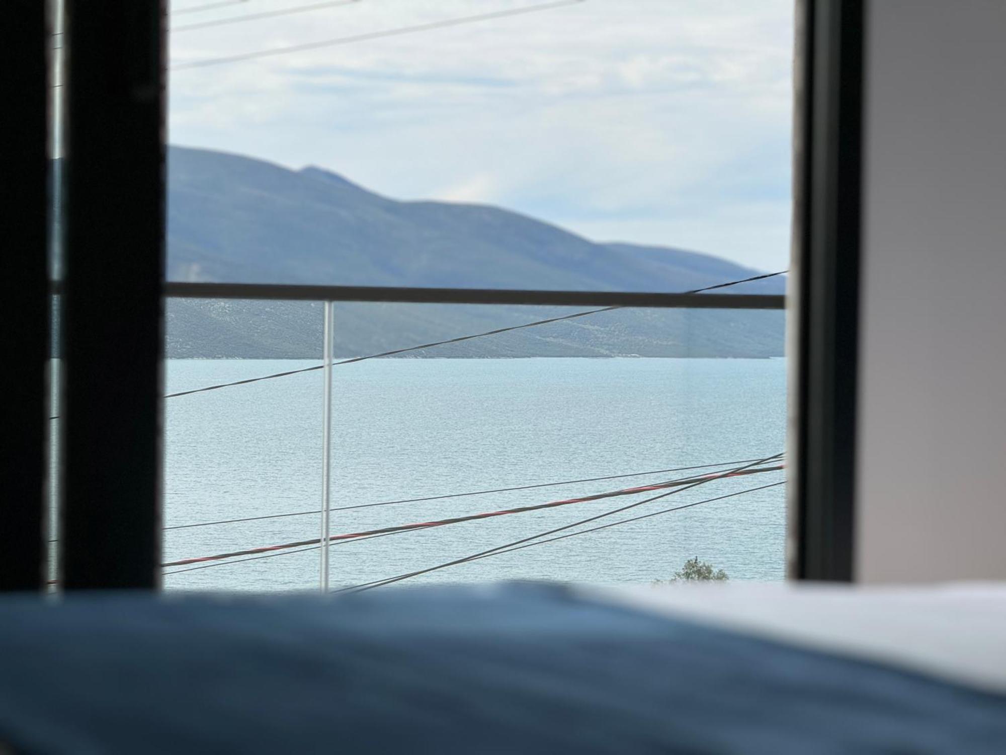 Radhimë Sea Queen Luxury Hotel מראה חיצוני תמונה